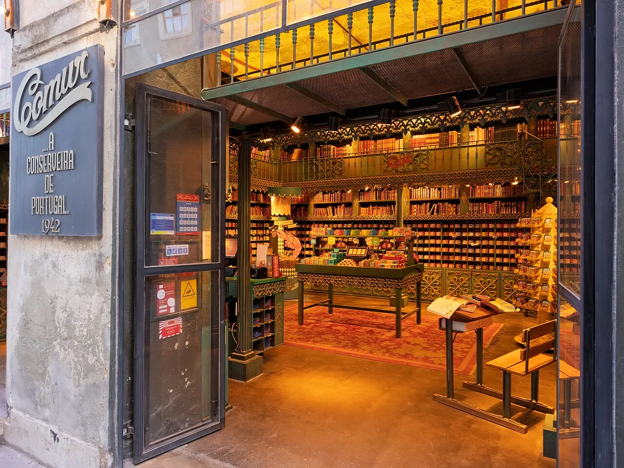 Comur Conservatoria — a historic canning factory